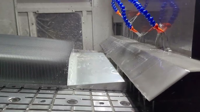 Skiving machine creating heat sink fins